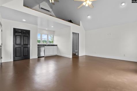 213 Tombfield Road Camden SC 29020