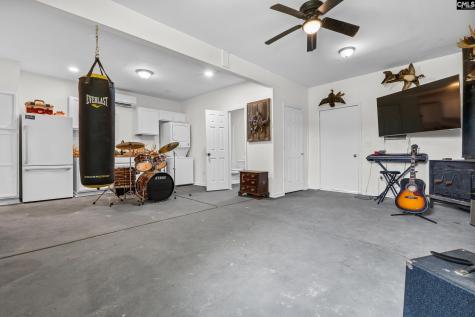 213 Tombfield Road Camden SC 29020