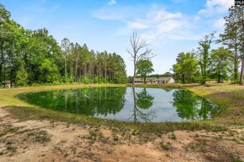 213 Tombfield Road Camden SC 29020