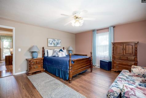 103 Longleaf Drive Cayce SC 29033-1912