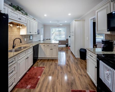 103 Longleaf Drive Cayce SC 29033-1912