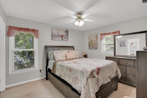 18 Southpine Court Columbia SC 29212