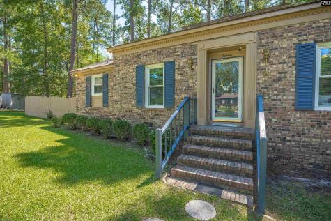 18 Southpine Court Columbia SC 29212