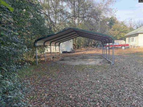 602 S Leesburg Street Hartsville SC 29550