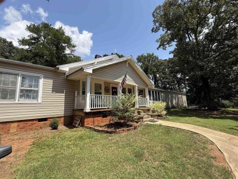 2867 Sc Highway 219 Prosperity SC 29127