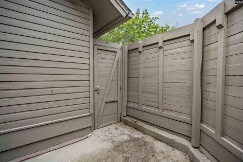 77 Ridge Lake Drive Columbia SC 29209