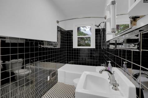 220 Nance Street Whitmire SC 29178
