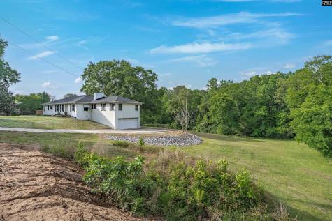 220 Nance Street Whitmire SC 29178