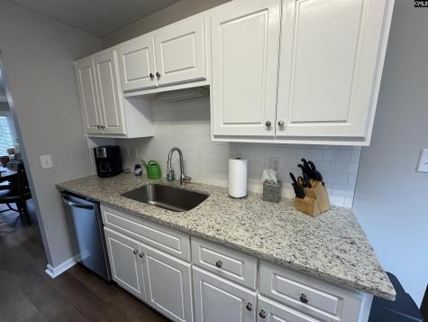 8 Hampton Oaks Place Columbia SC 29212