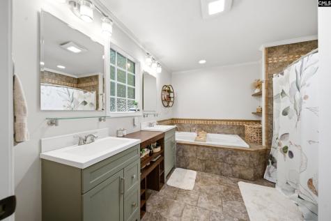 341 Saddlebrooke Circle Lexington SC 29072