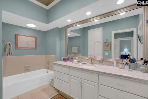 33 Lakeview Circle Columbia SC 29206