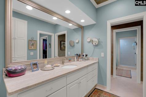 33 Lakeview Circle Columbia SC 29206