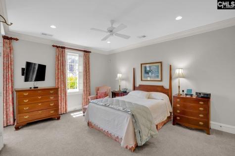 33 Lakeview Circle Columbia SC 29206