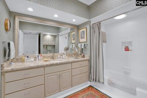 33 Lakeview Circle Columbia SC 29206