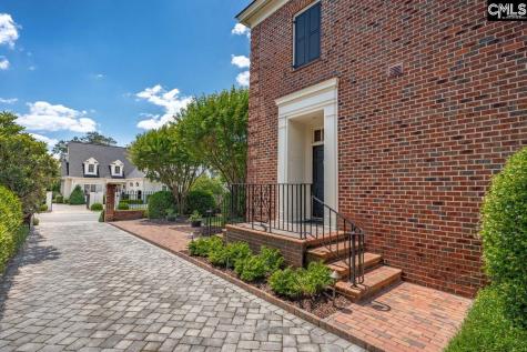 33 Lakeview Circle Columbia SC 29206