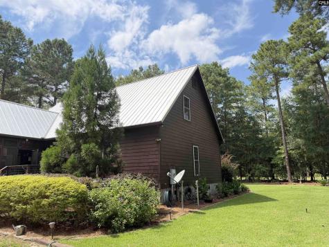 1634 Huttos Chapel Barnwell SC 29812