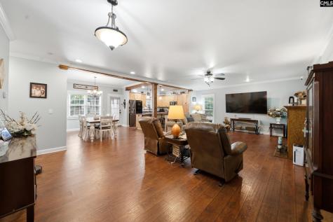 1634 Huttos Chapel Barnwell SC 29812