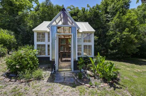 529 N Lee Street Leesville SC 29070
