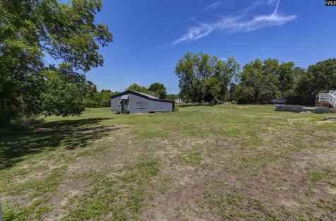 529 N Lee Street Leesville SC 29070