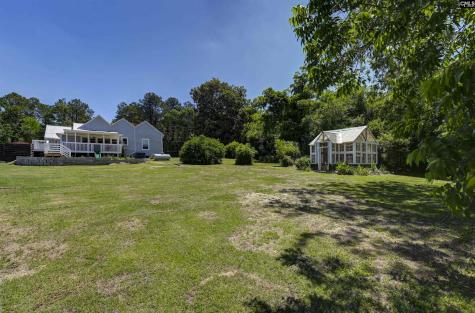 529 N Lee Street Leesville SC 29070