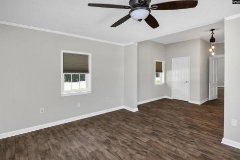 529 N Lee Street Leesville SC 29070