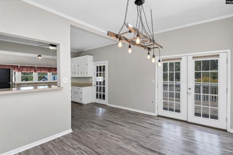 529 N Lee Street Leesville SC 29070
