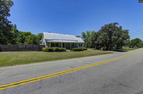 529 N Lee Street Leesville SC 29070