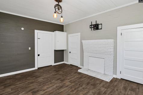 529 N Lee Street Leesville SC 29070