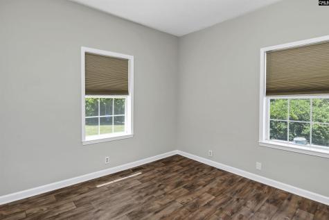 529 N Lee Street Leesville SC 29070