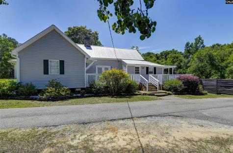 529 N Lee Street Leesville SC 29070