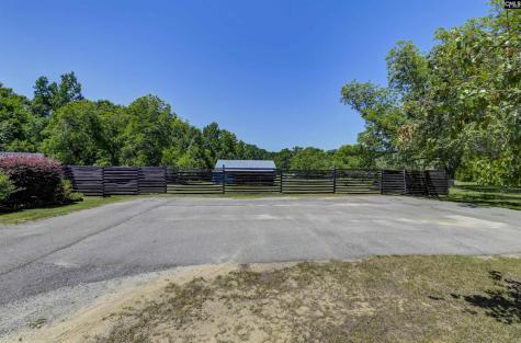 529 N Lee Street Leesville SC 29070
