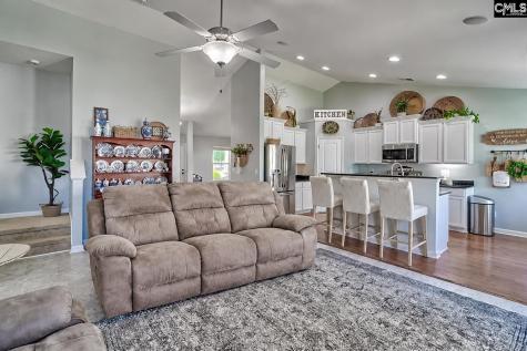 132 Castlefield Drive Lexington SC 29073