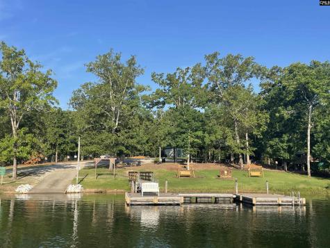 125 Forty Love Point Chapin SC 29036