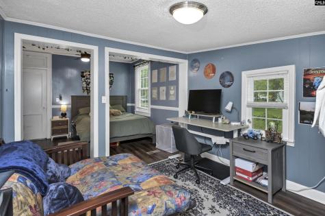953 Texas Street Columbia SC 29201-4664