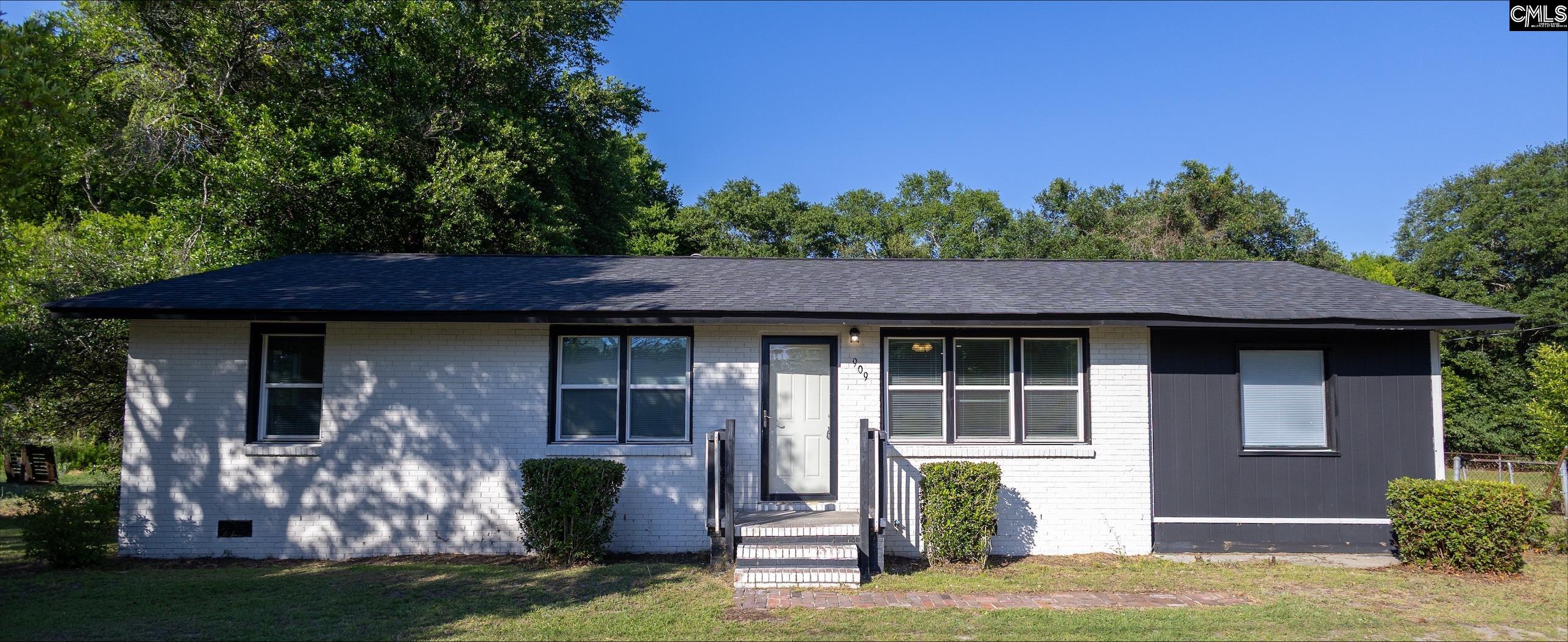 909 C St Hartsville Hartsville SC 29550