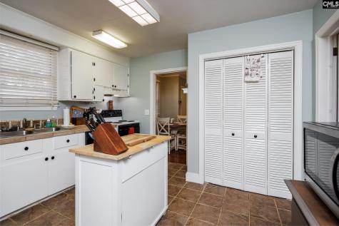 3963 Live Oak Street Columbia SC 29205