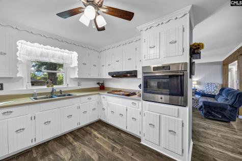 102 Dry Gulch Road Saluda SC 29138-0000