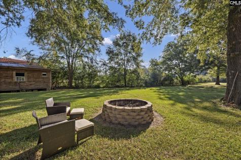 102 Dry Gulch Road Saluda SC 29138-0000