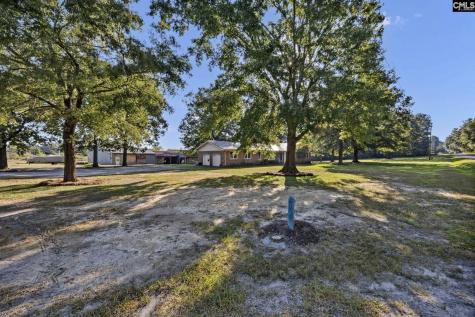 102 Dry Gulch Road Saluda SC 29138-0000