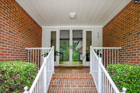 17 Shaftsbury Lane Columbia SC 29209