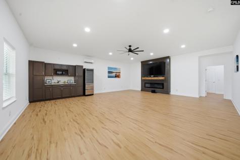 1199 Retreat Way Ridgeway SC 29130
