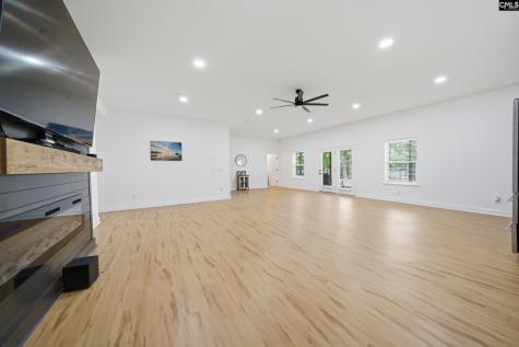 1199 Retreat Way Ridgeway SC 29130