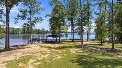 1199 Retreat Way Ridgeway SC 29130