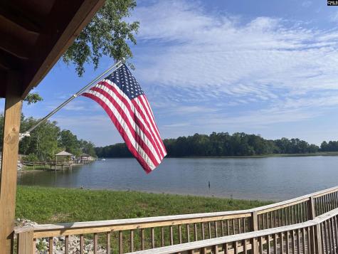 1199 Retreat Way Ridgeway SC 29130