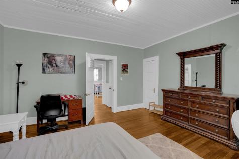 326 Lyles Street Cayce SC 29033