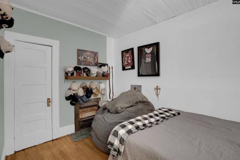 326 Lyles Street Cayce SC 29033