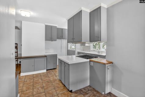 512 Carrison Street Camden SC 29020