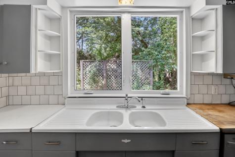 512 Carrison Street Camden SC 29020