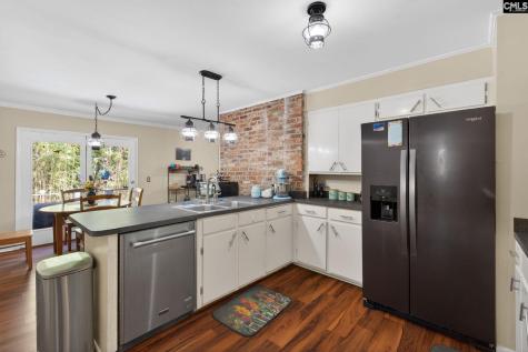 1813 Crossbrook Columbia SC 29212