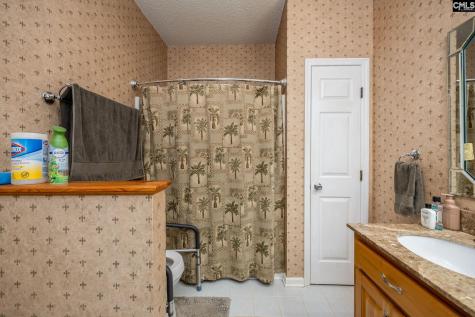 1646 Ginkgo Trail Ridgeway SC 29130